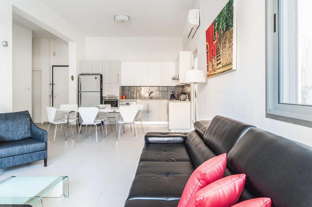 Lovely 1Bd W/ Private Balcony By Sea N' Rent Tel Aviv Exterior foto